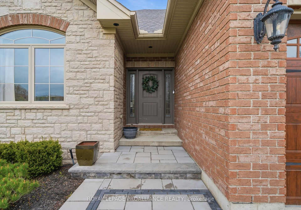 14-rosslyn-drive-brighton-ontario-x13136442