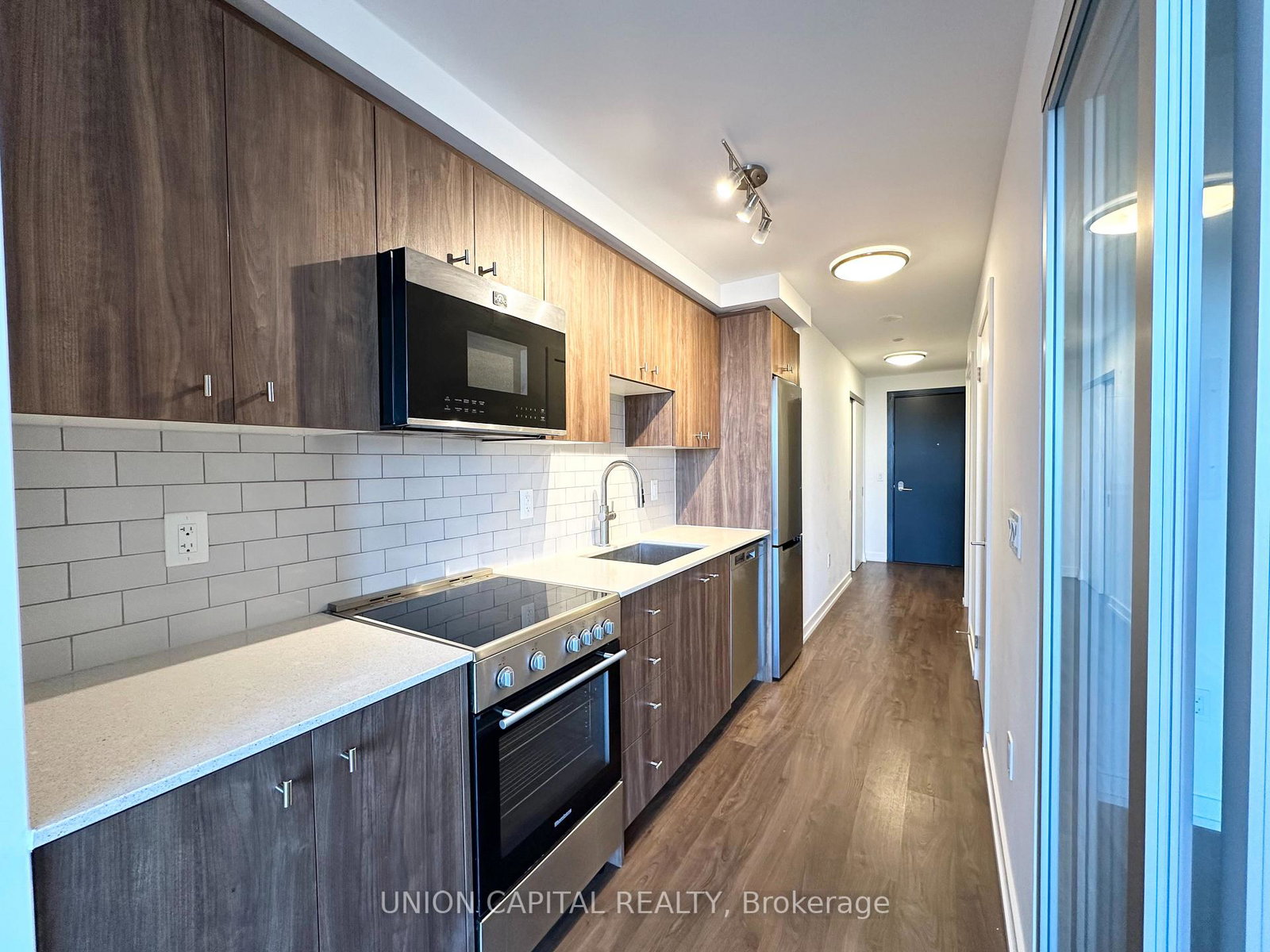 15-wellington-street-kitchener-ontario-x13136670