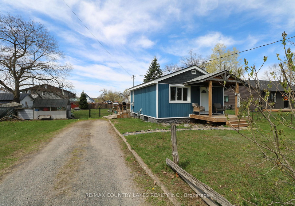 945-first-street-s-gravenhurst-ontario-x13136700