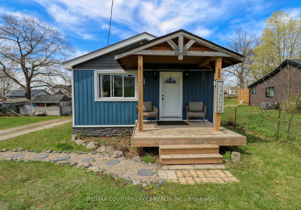 945-first-street-s-gravenhurst-ontario-x13136700