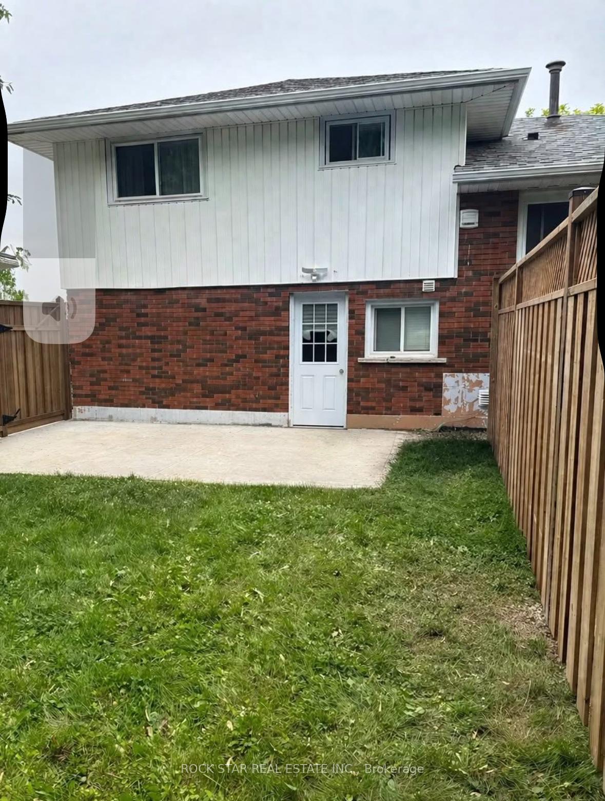 134-delmar-drive-hamilton-ontario-x13136922