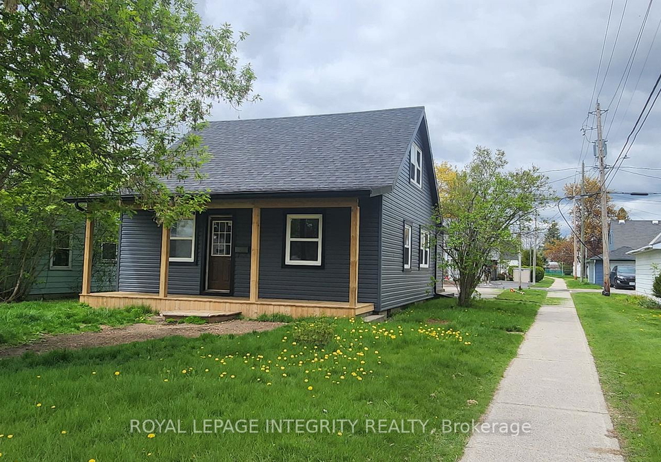 17-roosevelt-drive-smiths-falls-ontario-x13136946