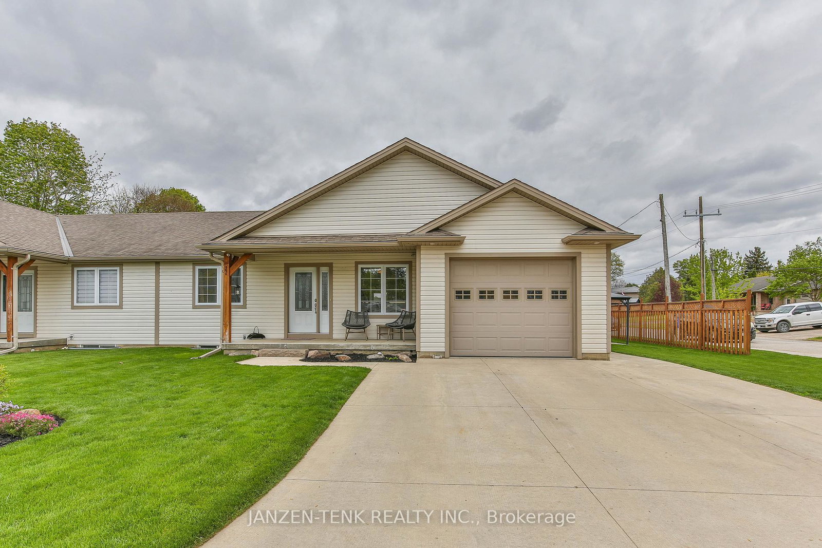 9240-old-chapel-street-bayham-ontario-x13136998