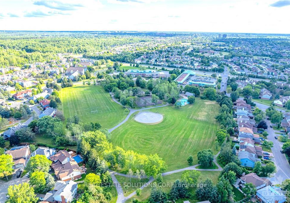 250-winterfell-private-ottawa-ontario-x13137014