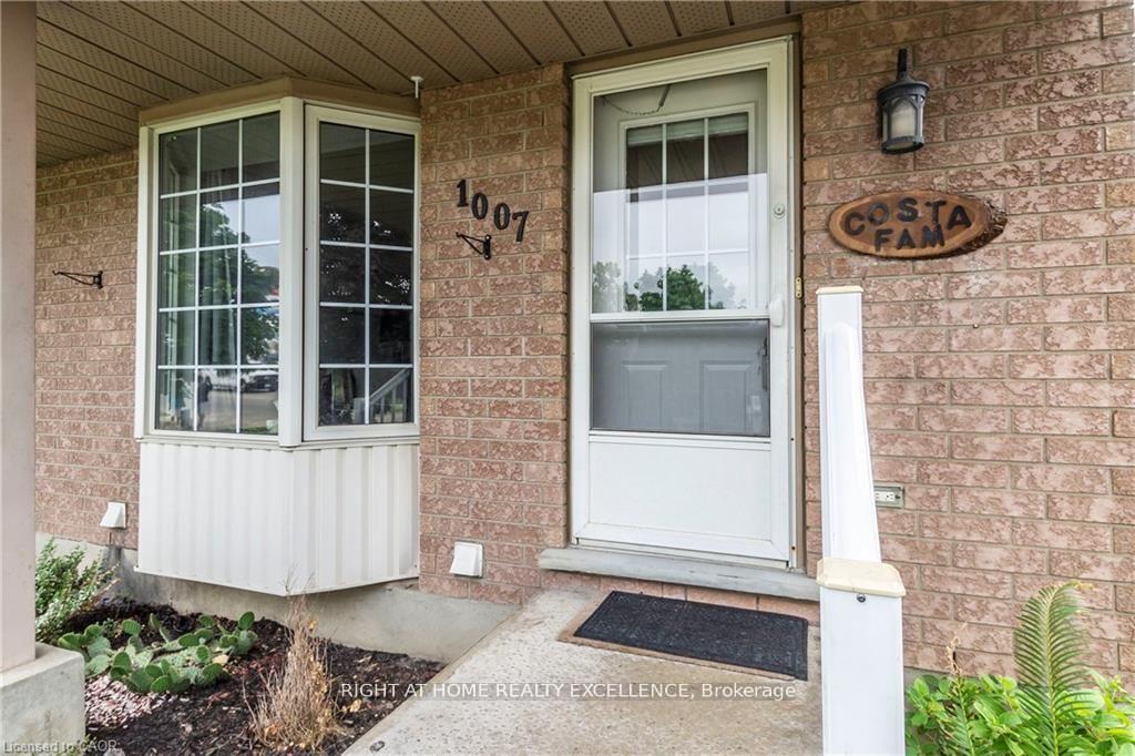 1007-elgin-street-n-cambridge-ontario-x13137088