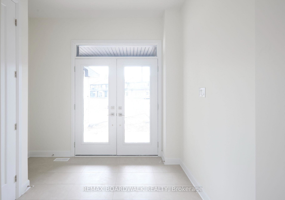 724-kenny-gordon-avenue-ottawa-ontario-x13137116