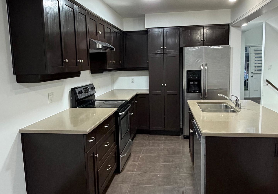 1838-reilly-walk-london-north-ontario-x13137174