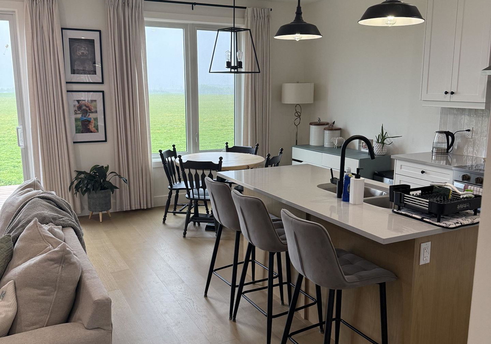 147-scotts-drive-lucan-biddulph-ontario-x13137176