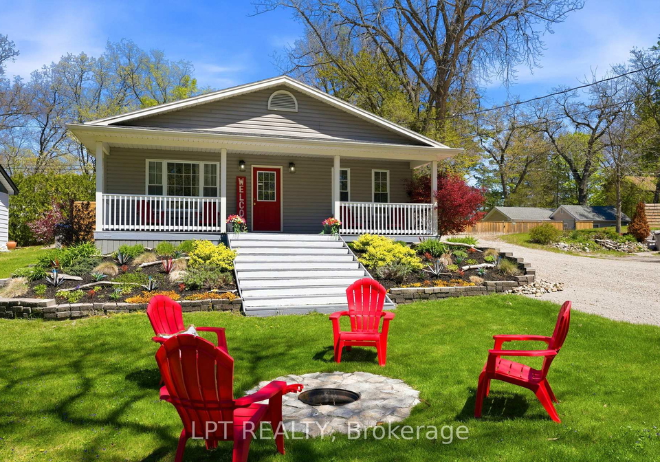 7652-riverside-drive-lambton-shores-ontario-x13137284