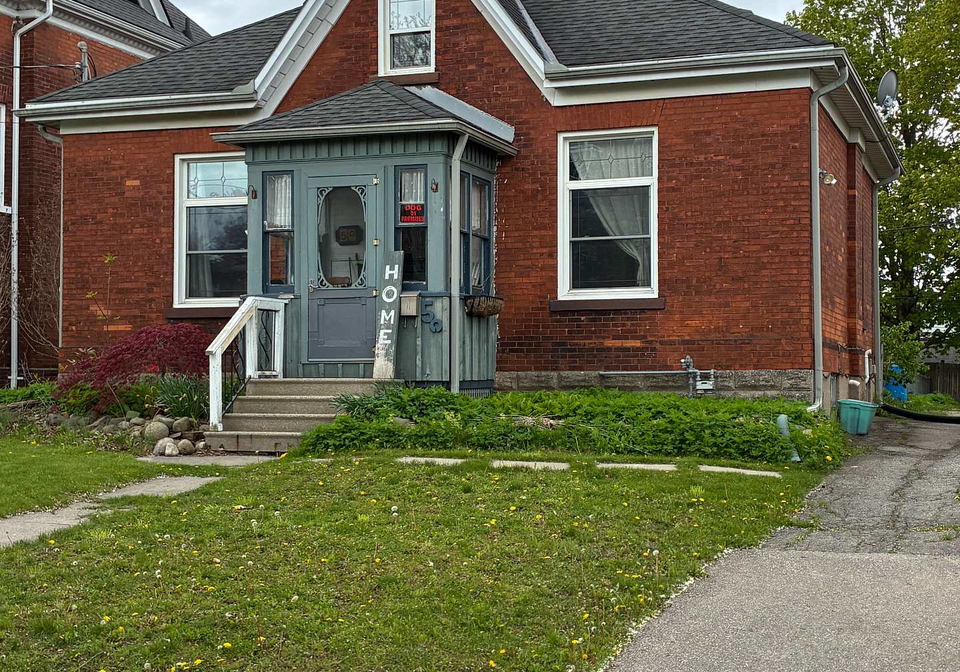 50-perry-street-woodstock-ontario-x13137332