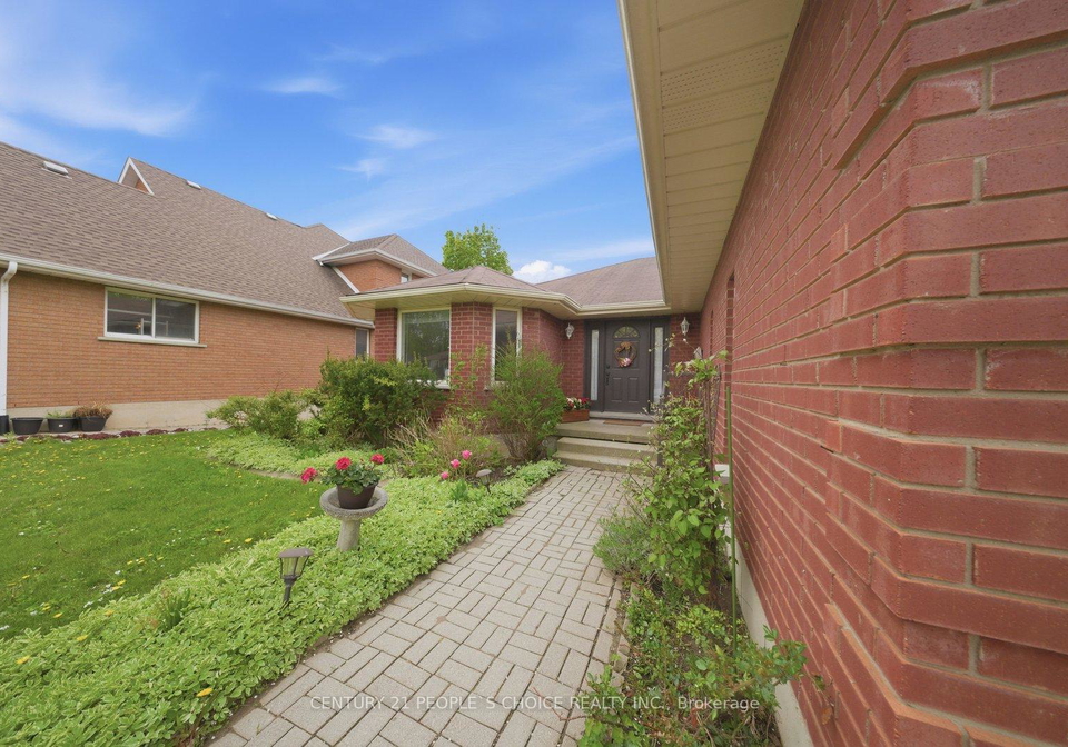 109-gillin-road-brantford-ontario-x13137342