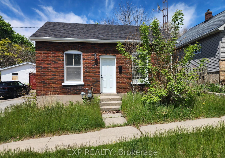 32-niagara-street-brantford-ontario-x13137410