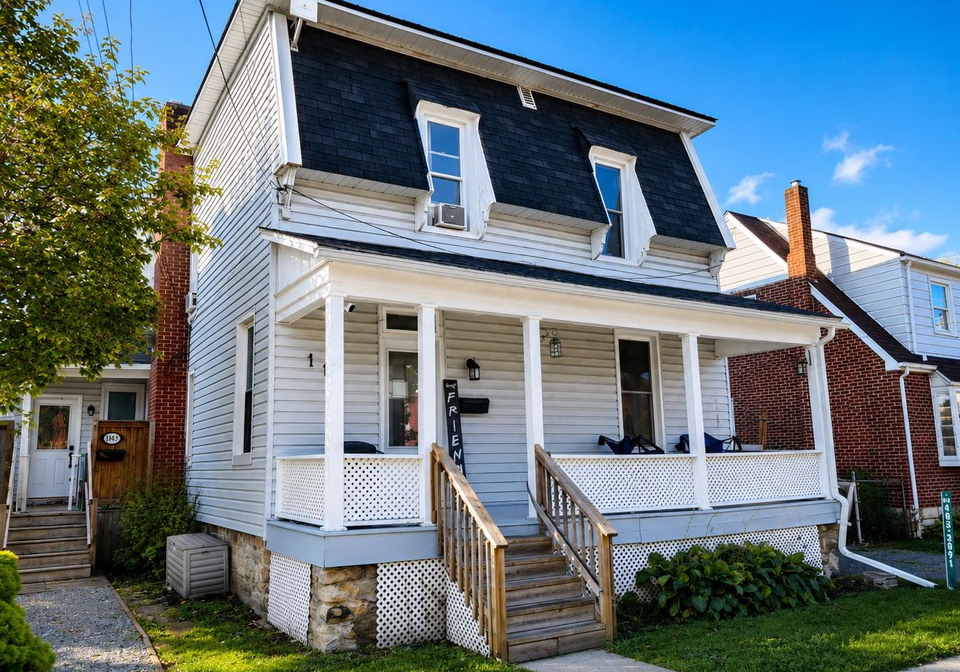 114-main-street-e-smiths-falls-ontario-x13137446