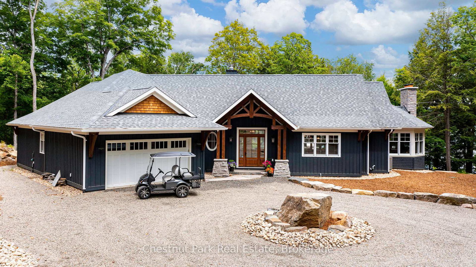 30-bigwin-island-lake-of-bays-ontario-x13137668
