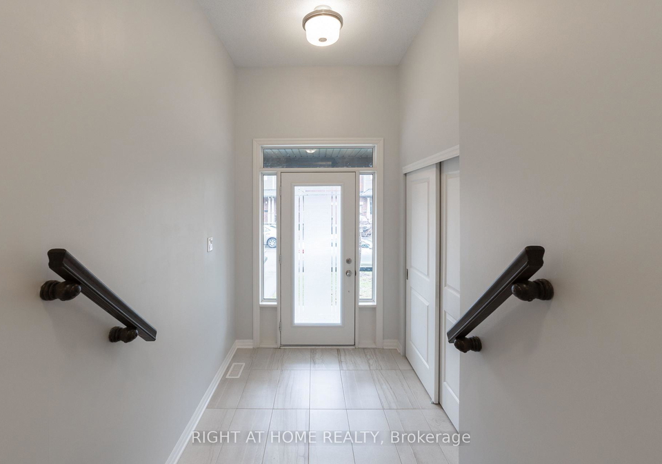 135-overberg-way-kanata-ontario-x13137758