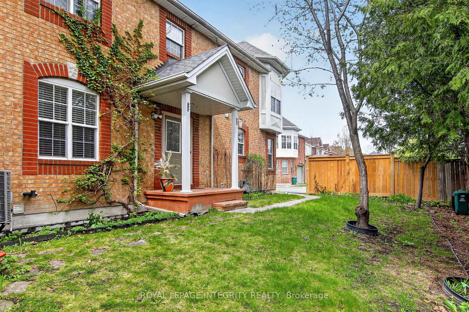 35-heartleaf-private-ottawa-ontario-x13137774