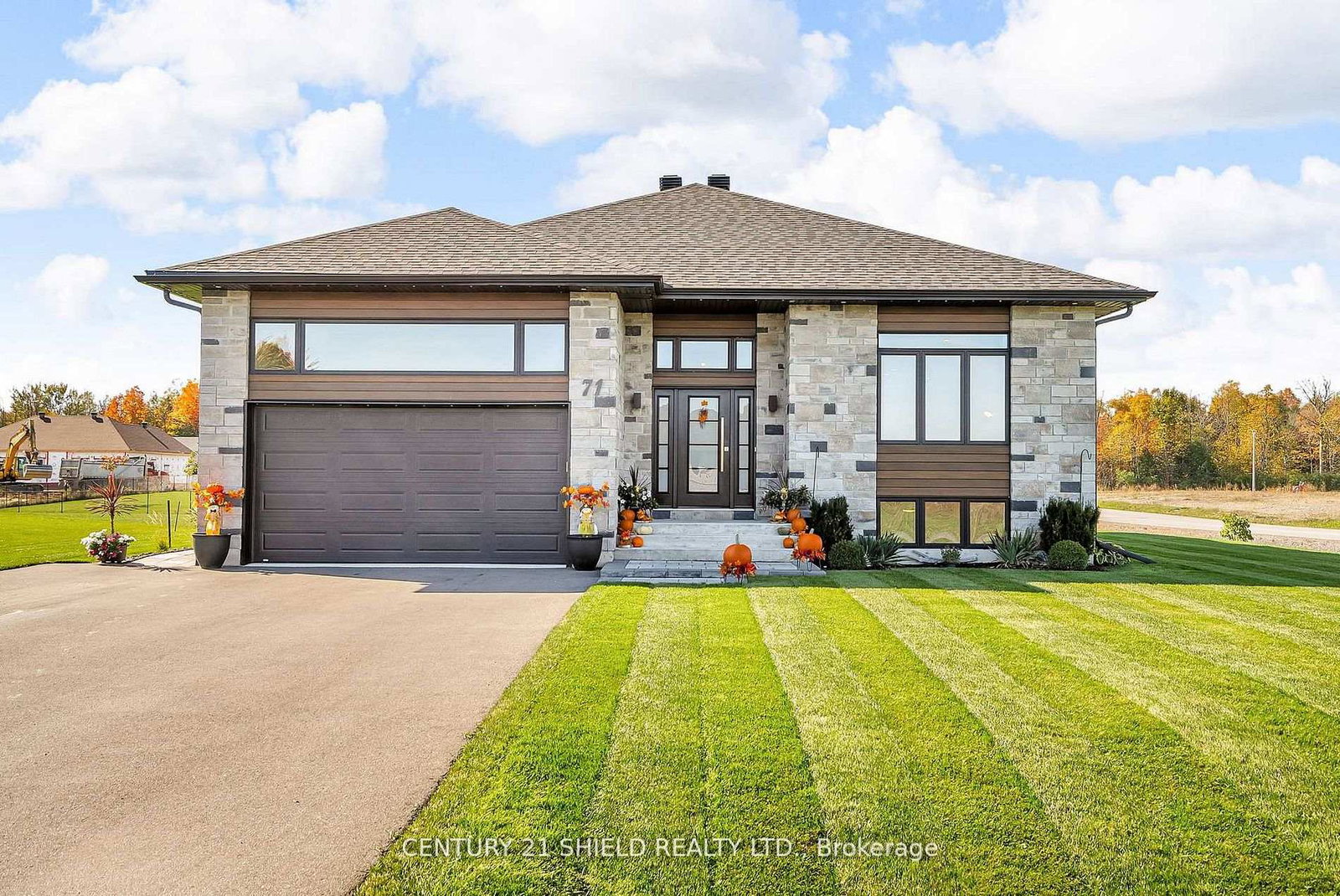 71-dale-street-south-stormont-ontario-x13138058