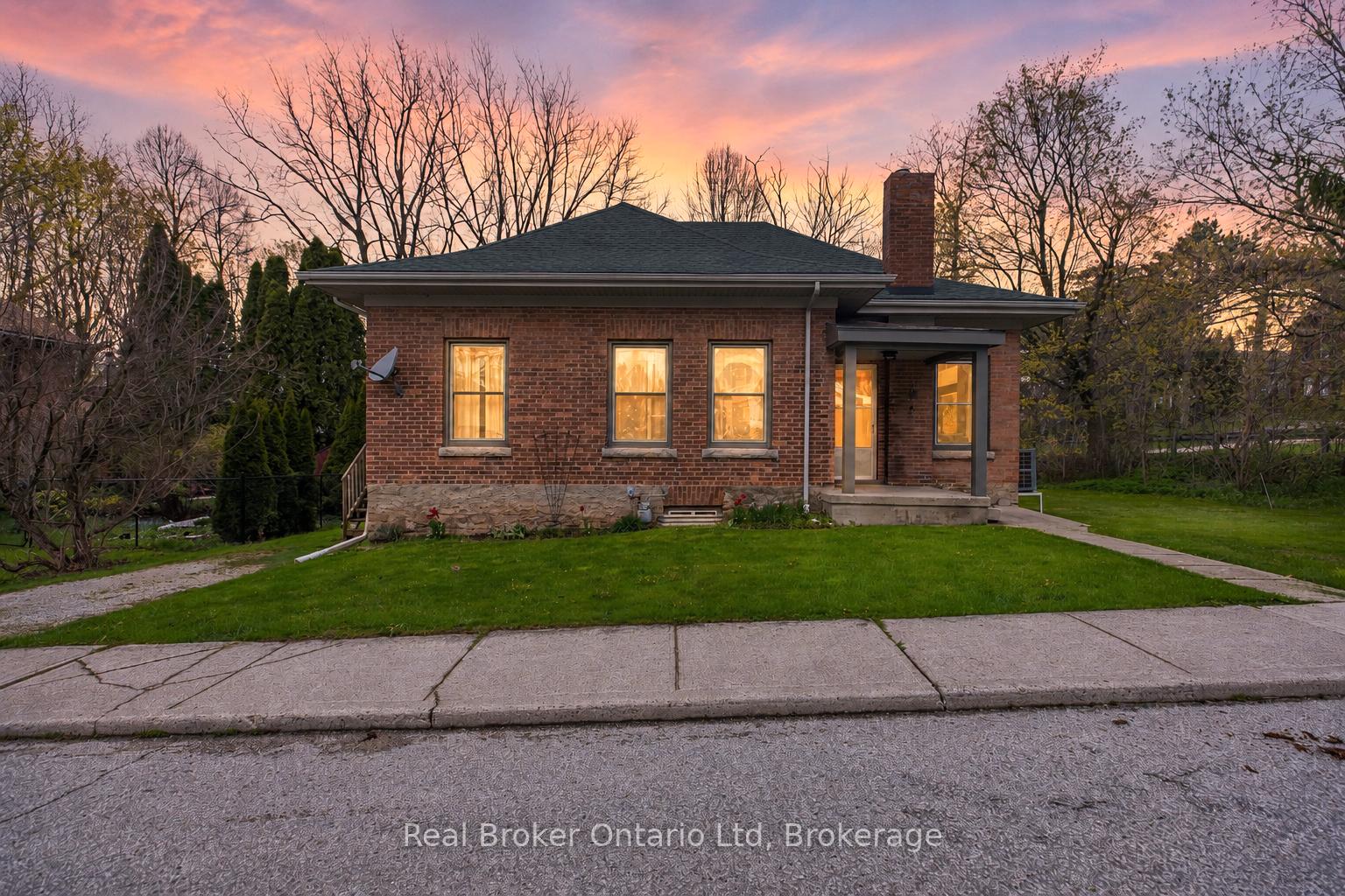 846-7th-avenue-e-owen-sound-ontario-x13138134