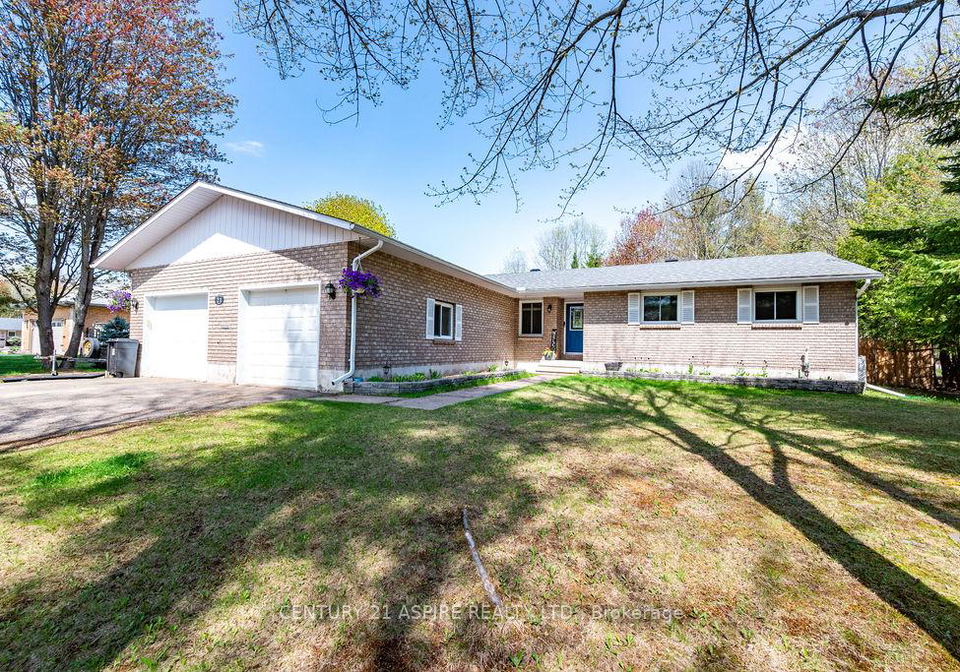 21-heritage-drive-petawawa-ontario-x13138252