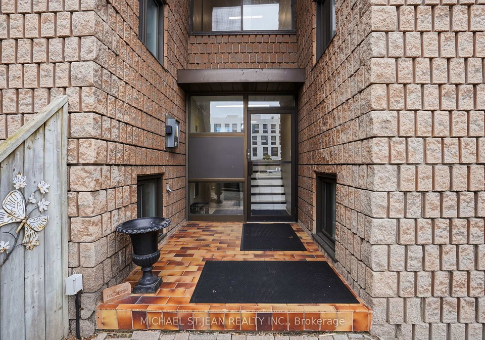 482-james-street-n-hamilton-ontario-x13138290