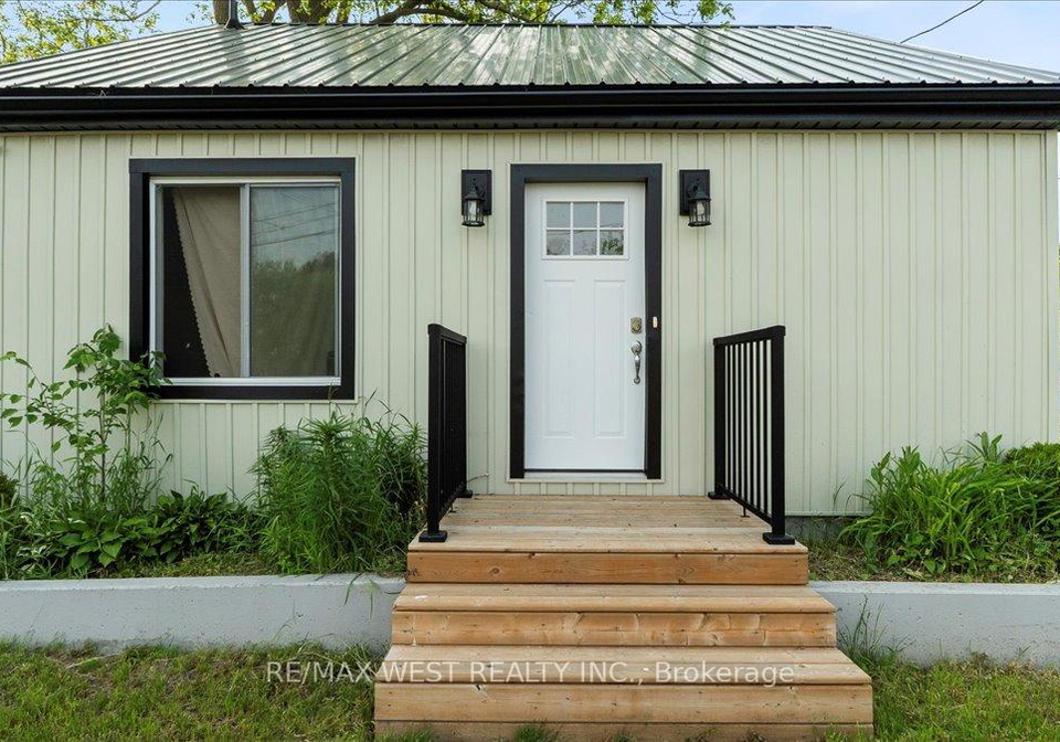 134-dundas-street-w-belleville-ontario-x13138302
