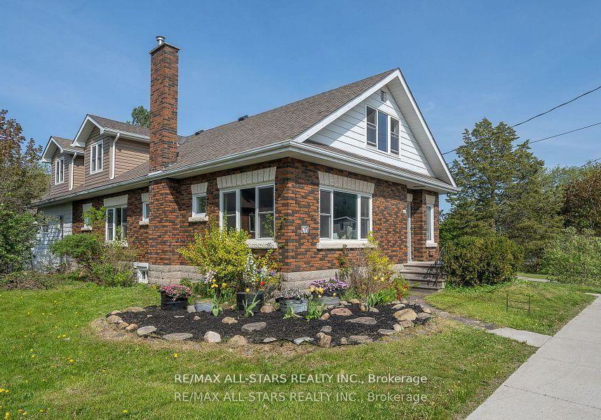 61-francis-street-e-kawartha-lakes-ontario-x13138304