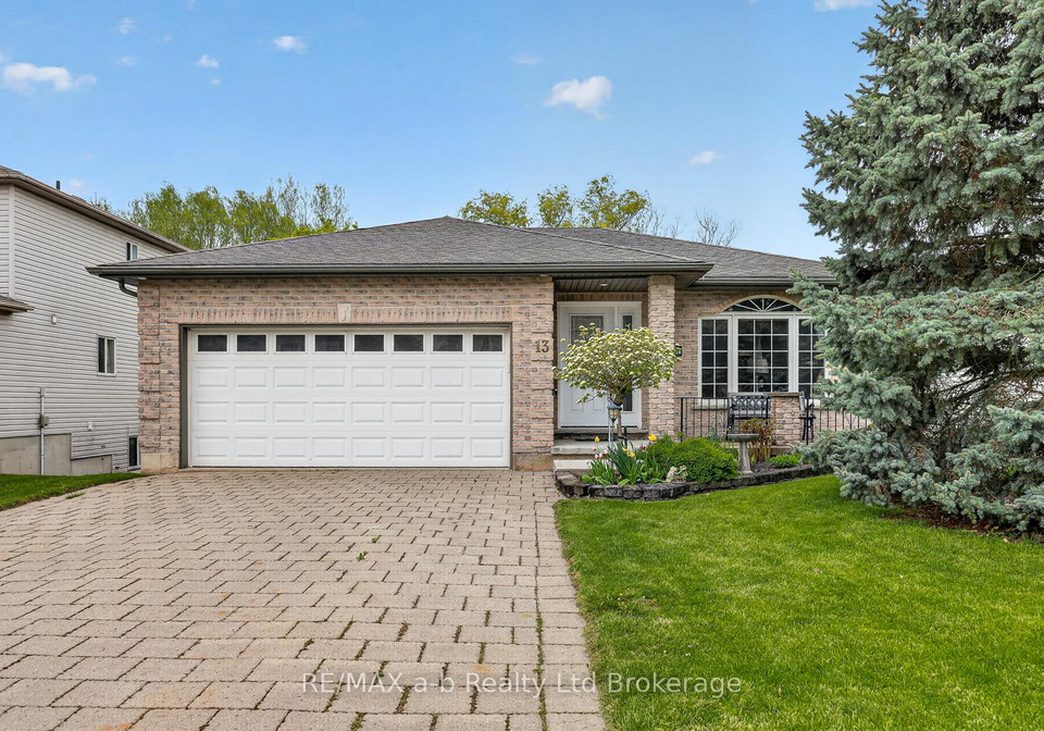 13-cornish-crescent-ingersoll-ontario-x13138308