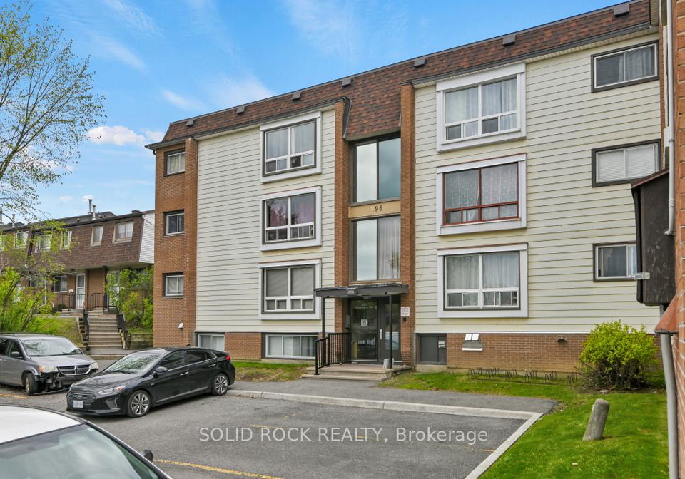 896-elmsmere-drive-ottawa-ontario-x13138496