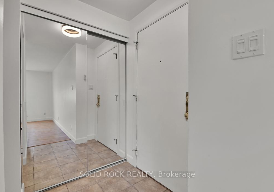 896-elmsmere-drive-ottawa-ontario-x13138496