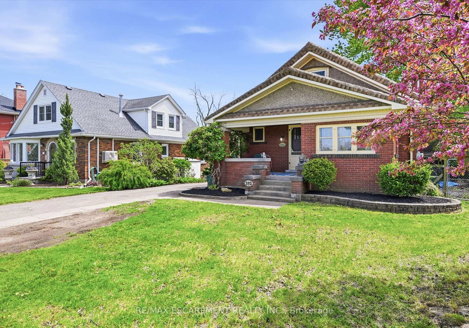 392-queenston-street-st-catharines-ontario-x13138566