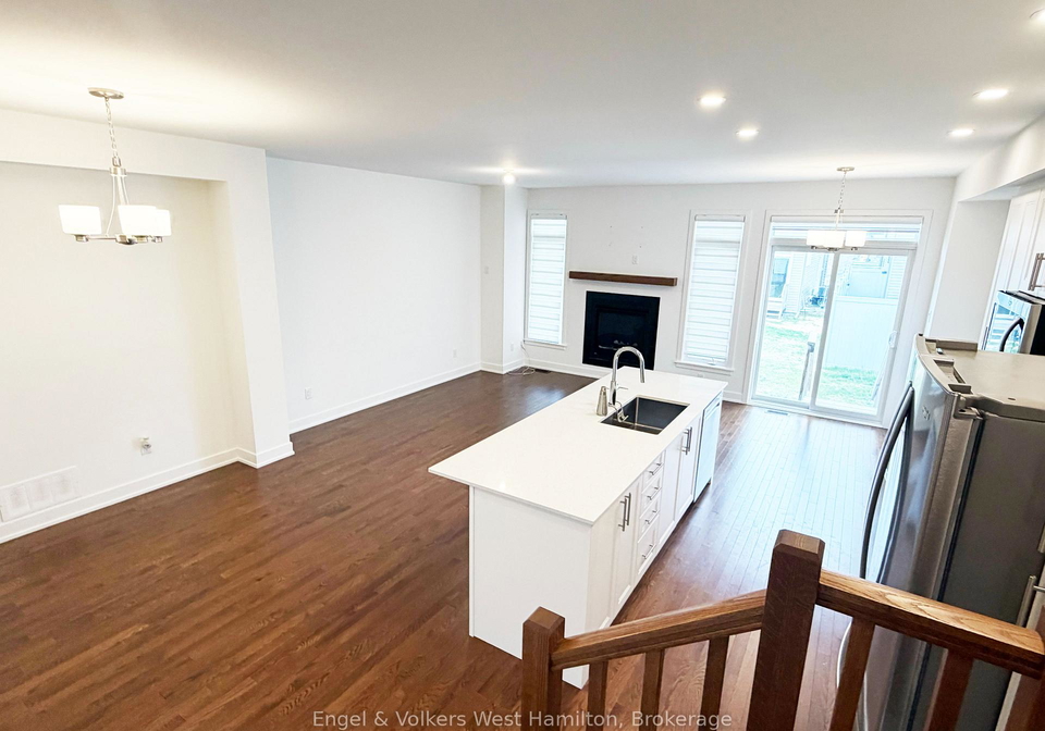 260-finsbury-avenue-ottawa-ontario-x13138586