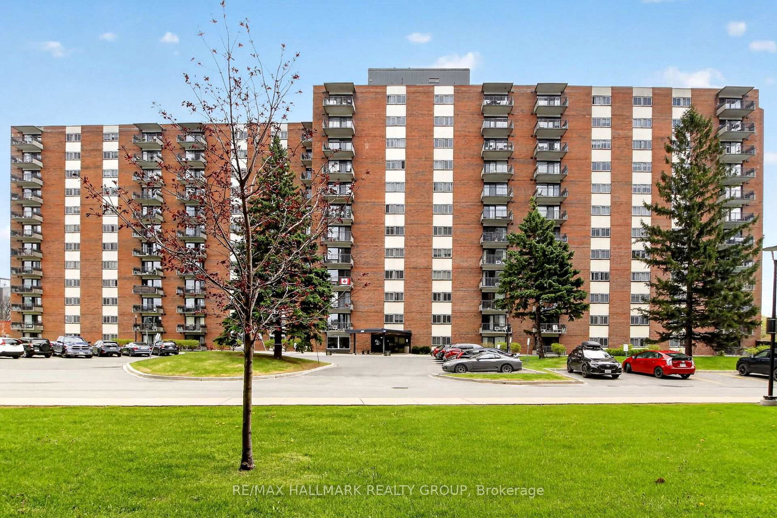 1465-baseline-road-ottawa-ontario-x13138672