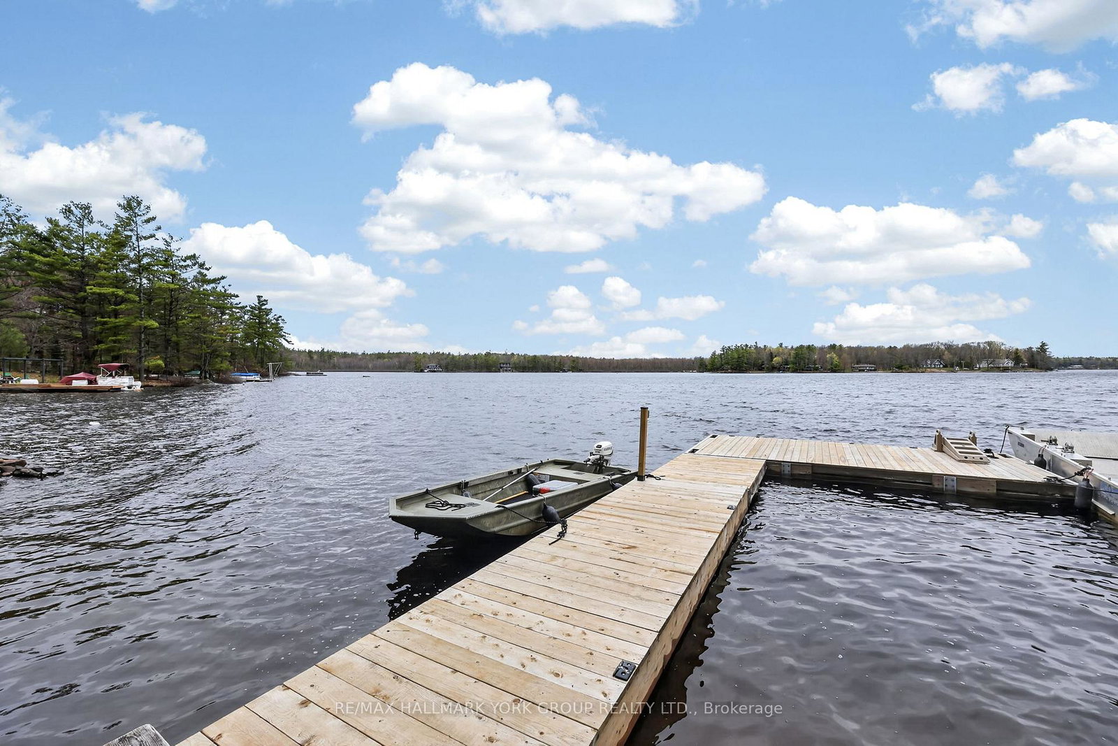 45-island-2ml-island-gravenhurst-ontario-x13138794