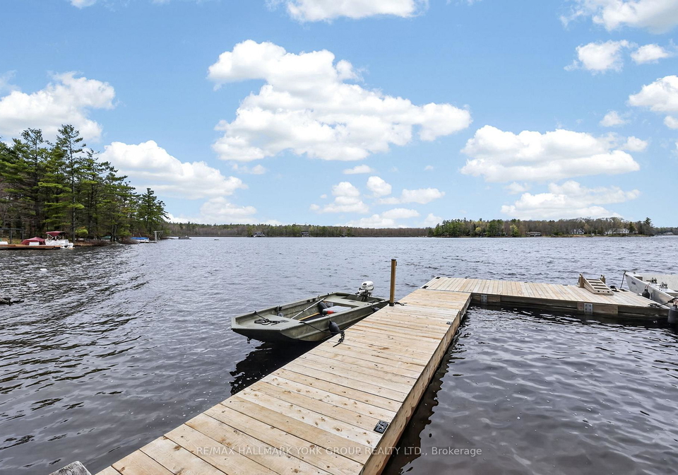 45-island-2ml-island-gravenhurst-ontario-x13138794