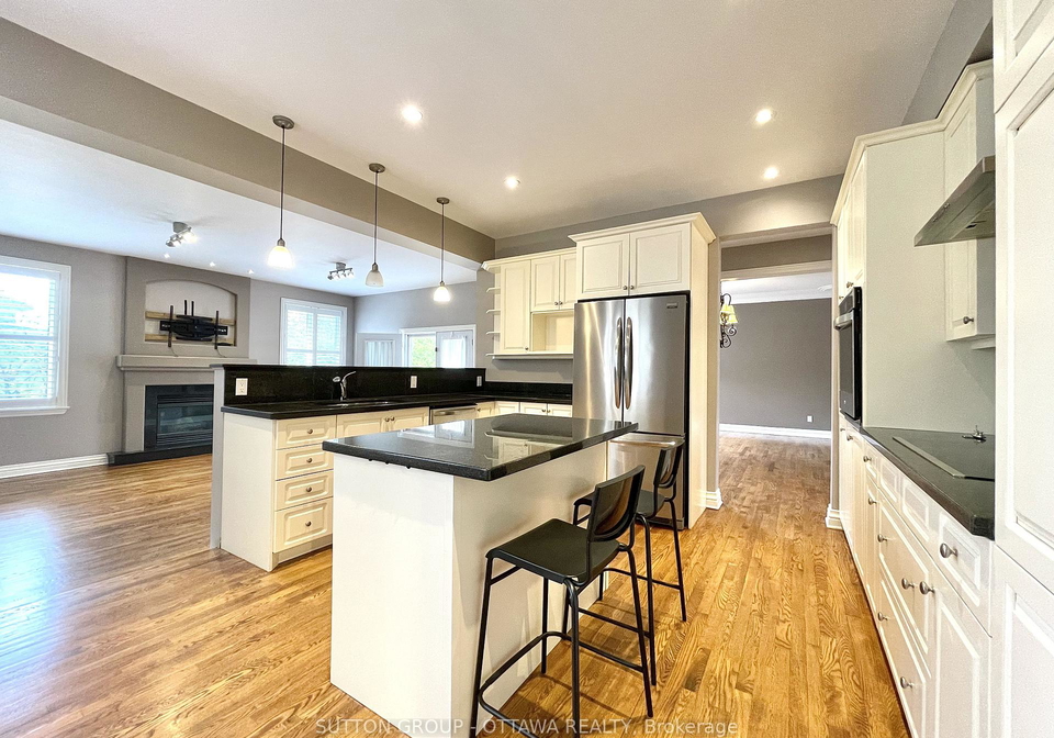 1520-arnhem-street-ottawa-ontario-x13139026