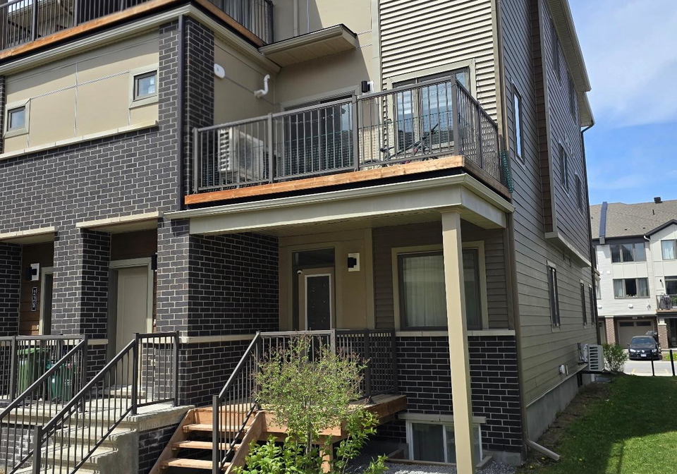 226-anyolite-private-ottawa-ontario-x13139382