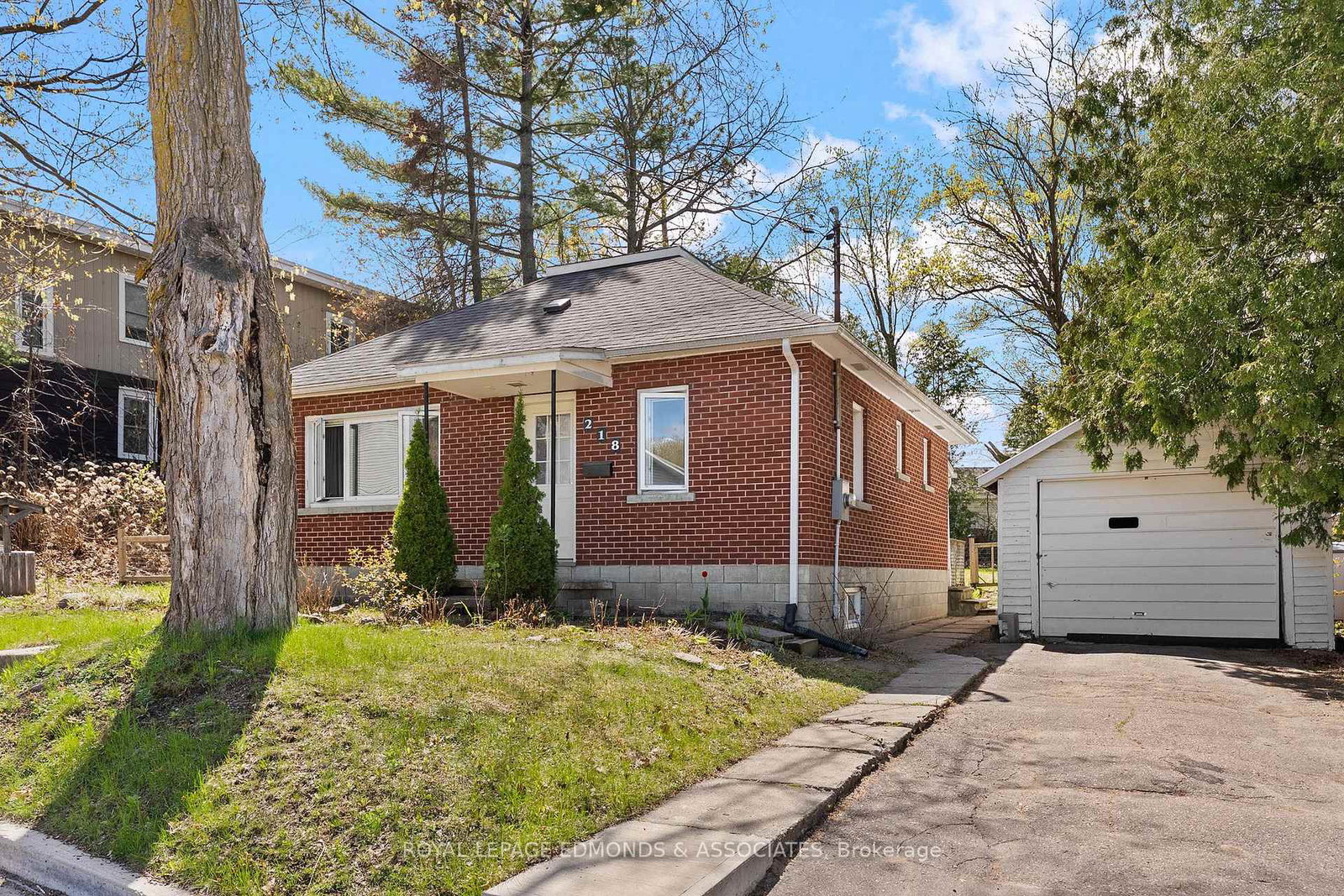 218-fraser-street-pembroke-ontario-x13139558