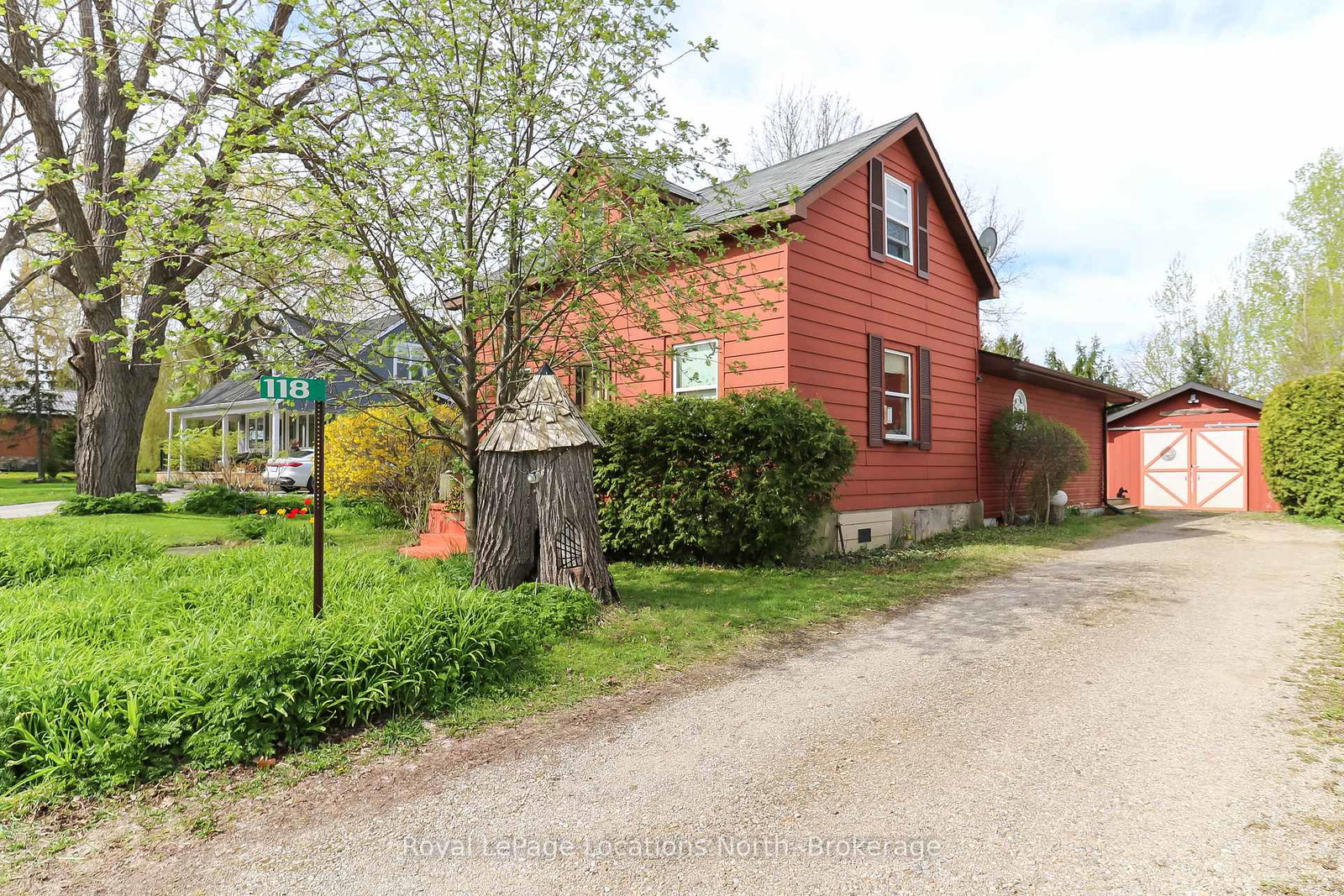 118-marsh-street-blue-mountains-ontario-x13139572