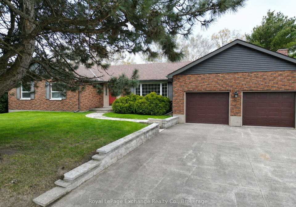 96-penetangore-row-kincardine-ontario-x13139640