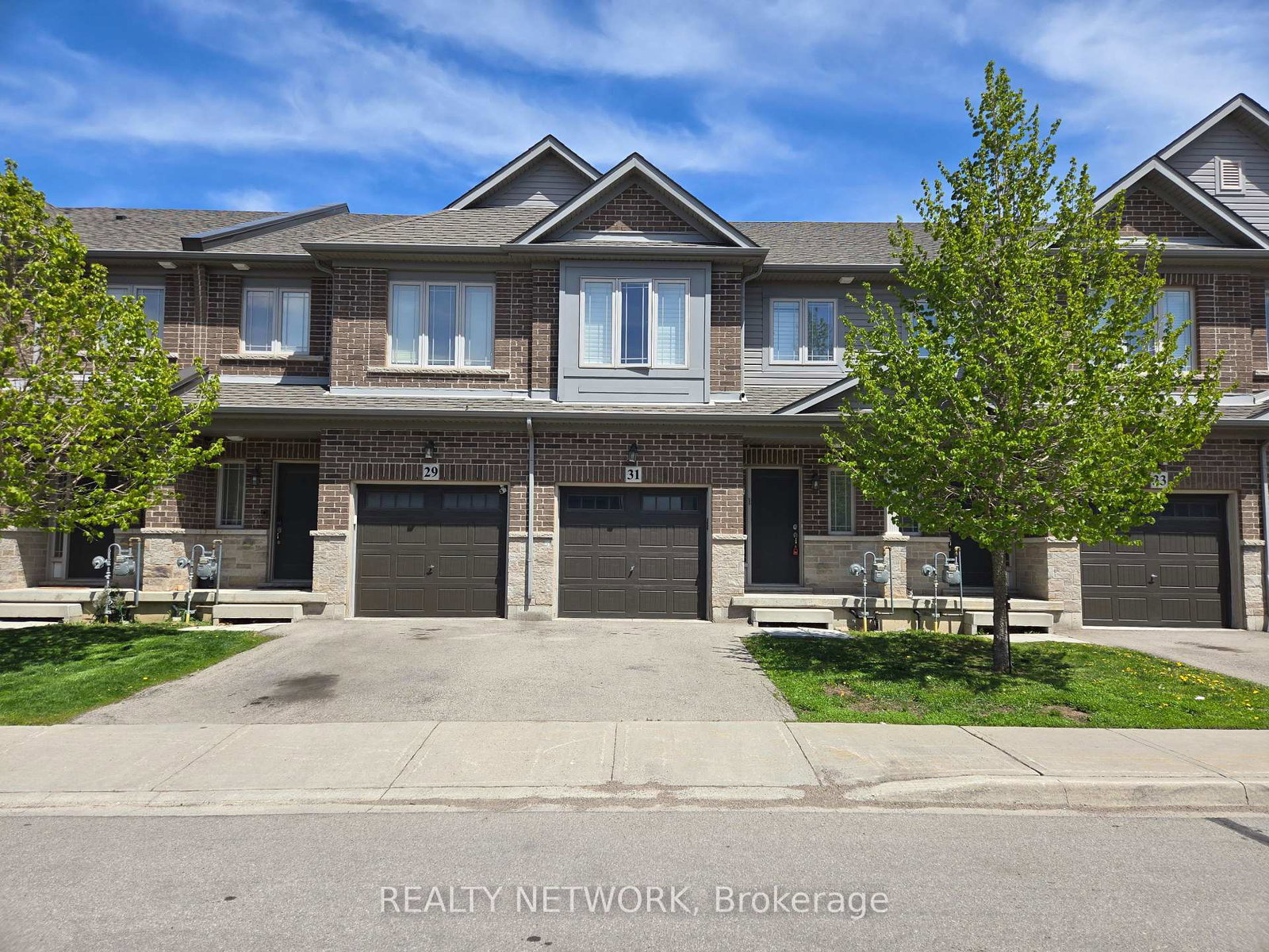 31-serenity-lane-hamilton-ontario-x13139738
