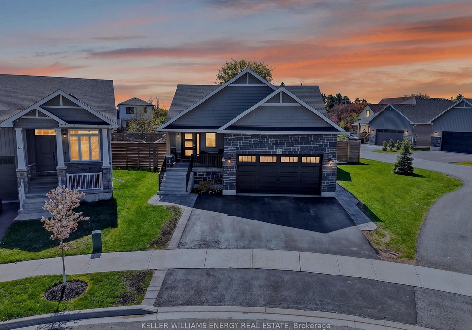 67-farrington-crescent-prince-edward-county-ontario-x13139776