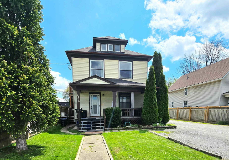4728-bridge-street-niagara-falls-ontario-x13139800