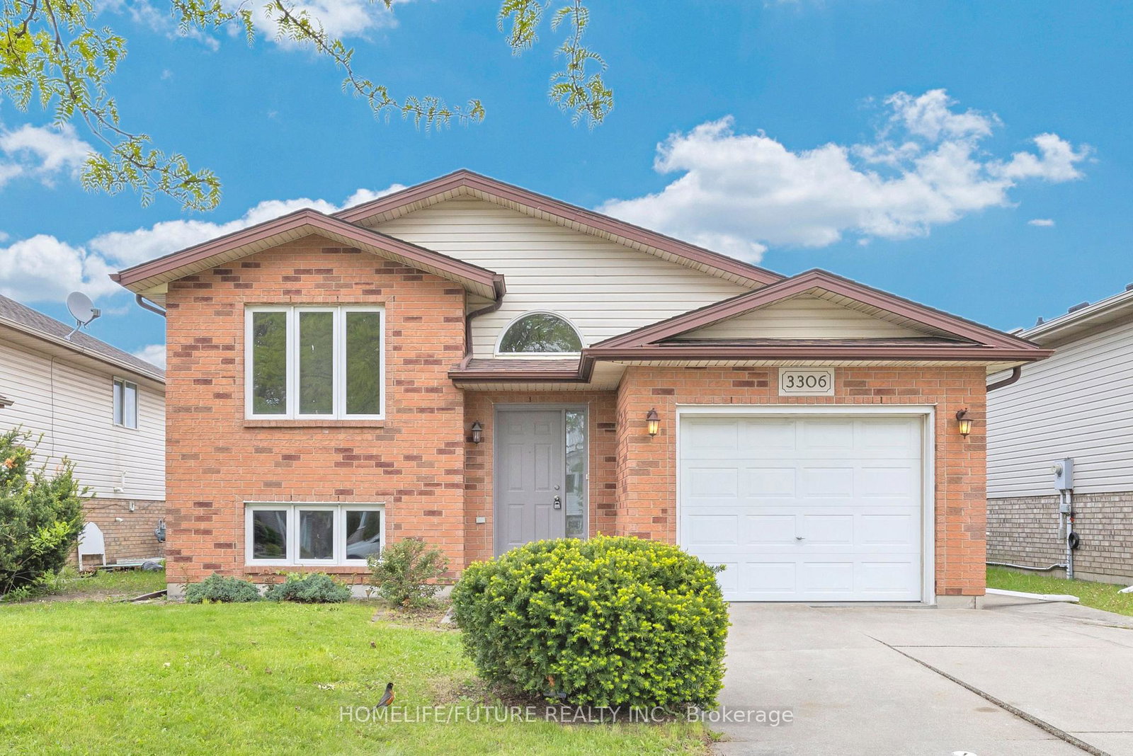 3306-conservation-drive-windsor-ontario-x13139984