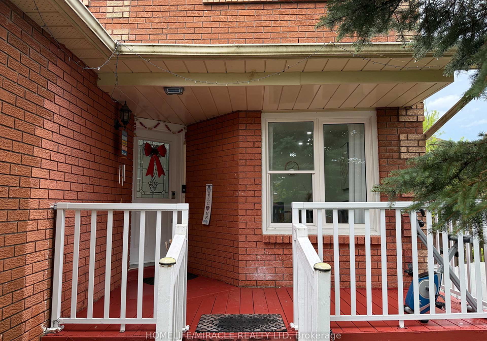 100-anglerock-drive-cambridge-ontario-x13140062