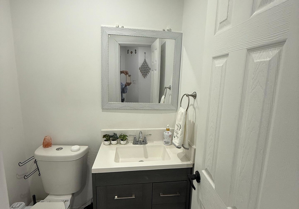 100-anglerock-drive-cambridge-ontario-x13140062