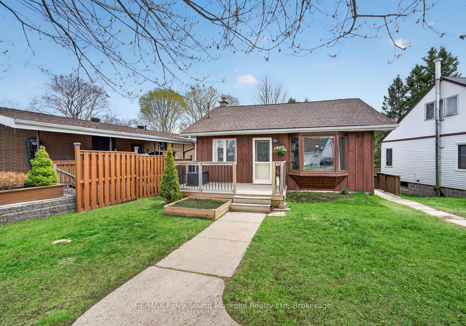 23-highland-crescent-parry-sound-ontario-x13140276