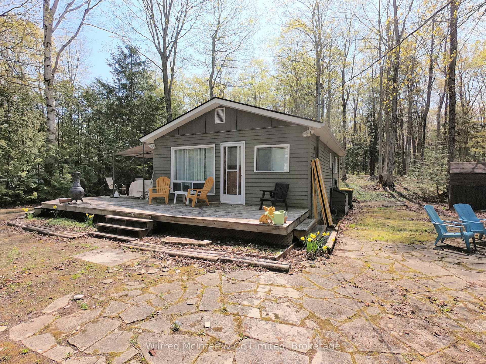 210-thompson-avenue-native-leased-lands-ontario-x13140524