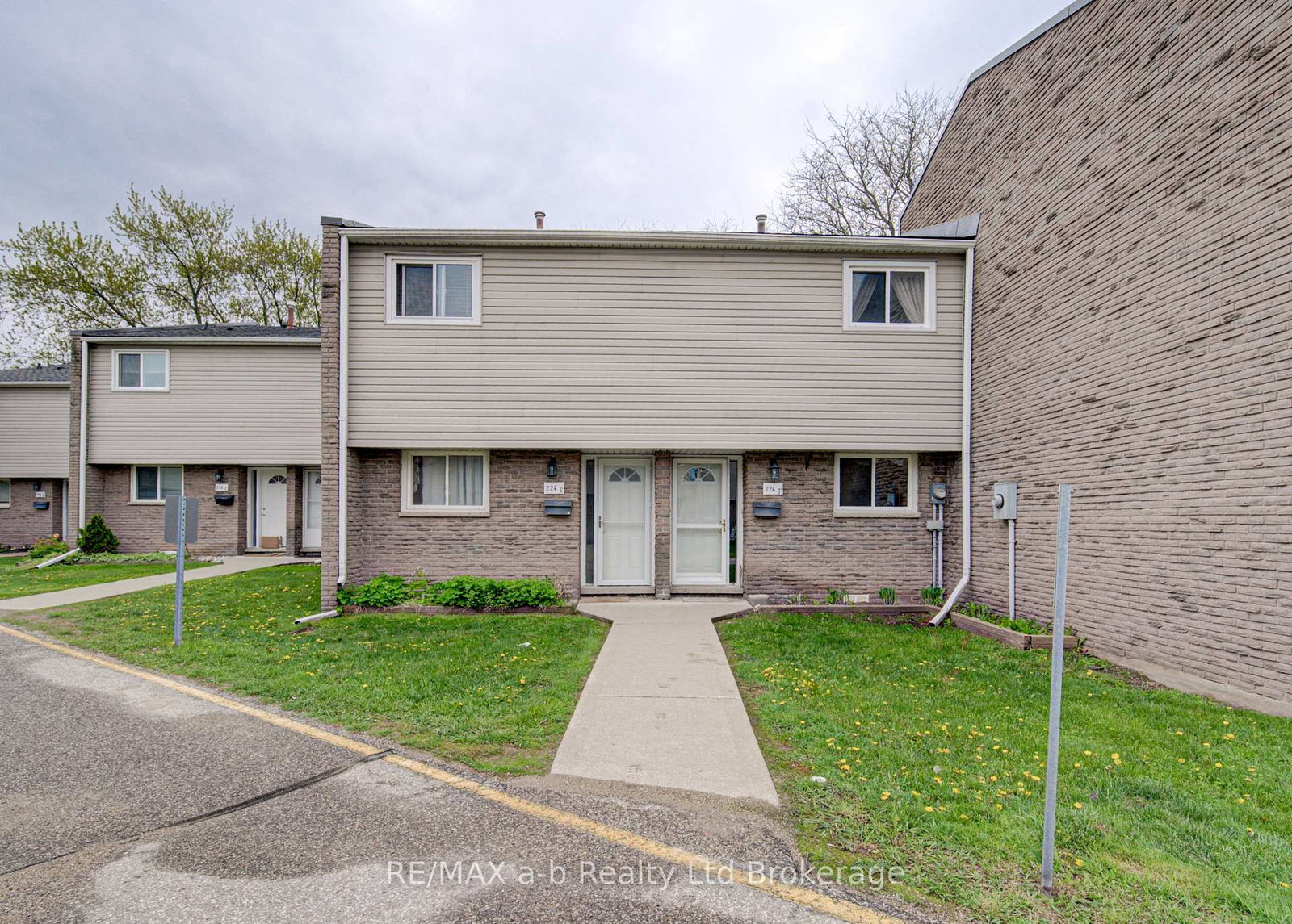 224f-harvard-place-waterloo-ontario-x13140532