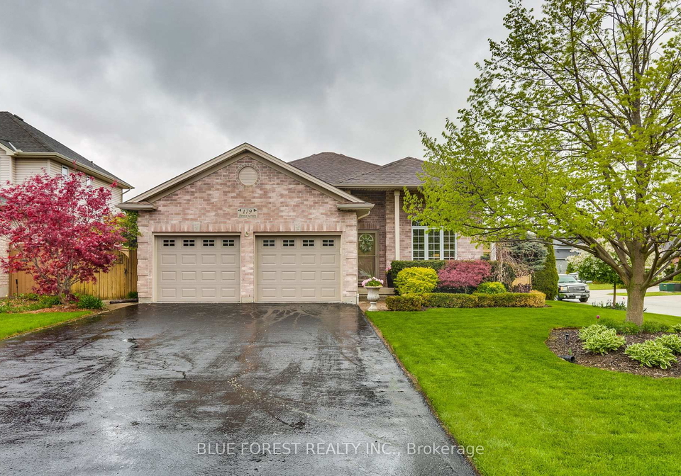 179-forest-grove-crescent-thames-centre-ontario-x13140702
