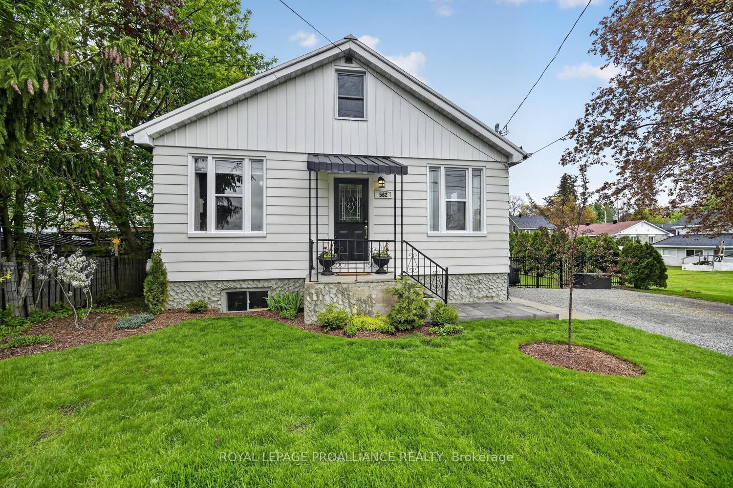 562-prince-street-w-prescott-ontario-x13140844